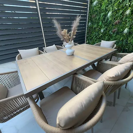 Mediteran Villa *