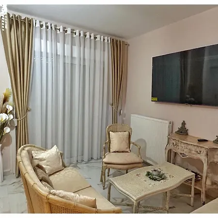 Mediteran Пефкохори