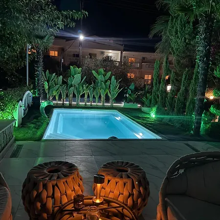 Mediteran Пефкохори